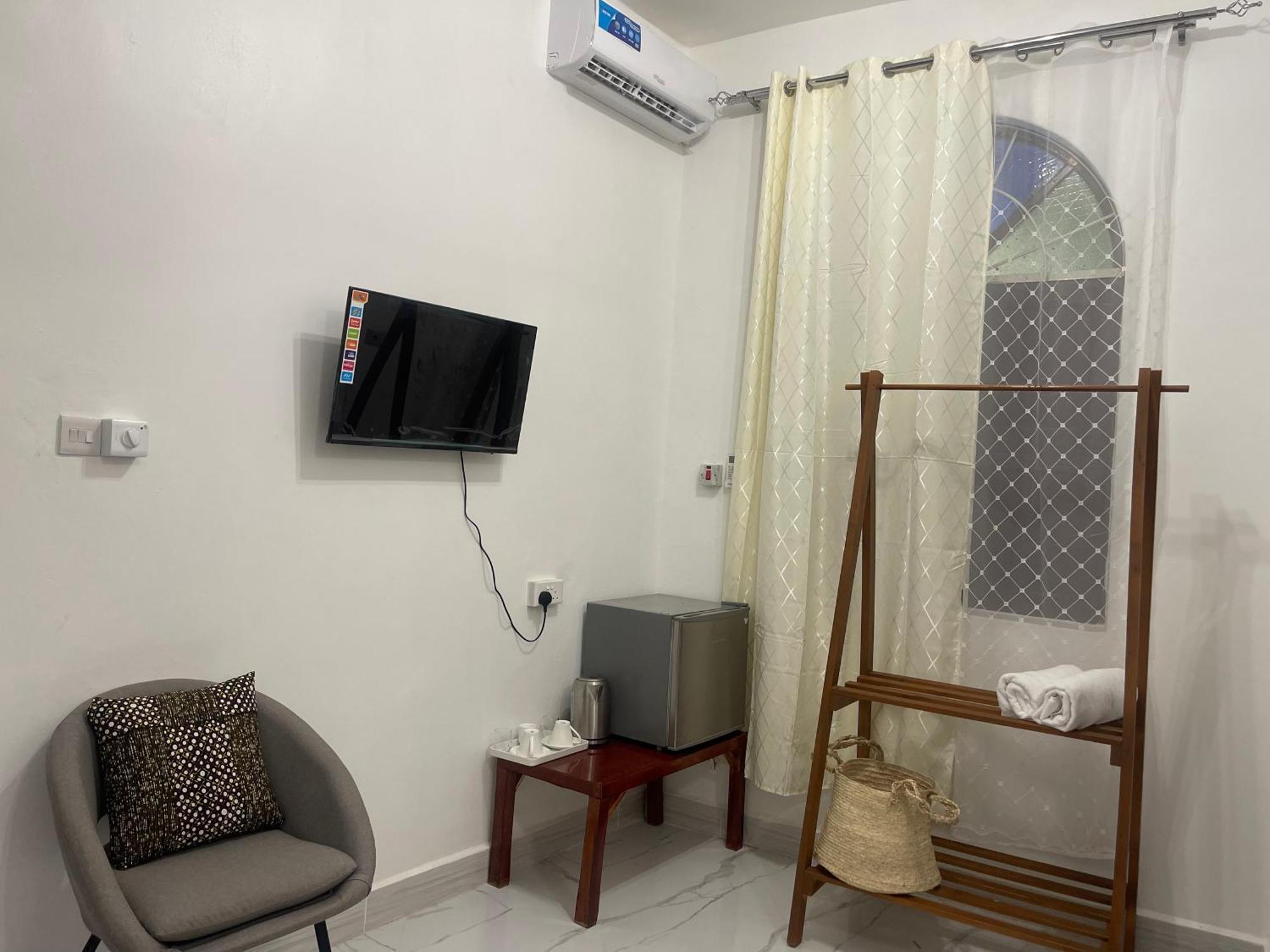 Nashu House Stone Town Hotel Zanzibar Екстериор снимка